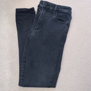 Abercrombie & Fitch Black skinny jean 27/4 shirt
